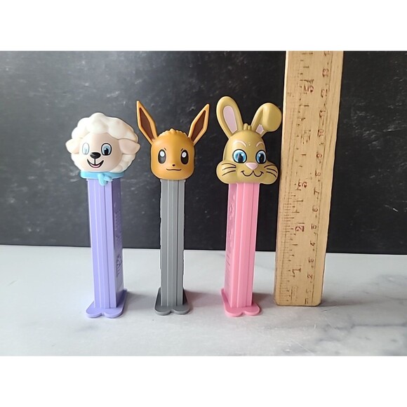 Pez Dispenser Lot - Picture 5 of 10